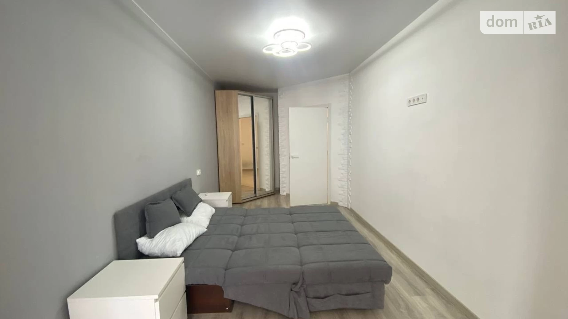 Продается 1-комнатная квартира 52.4 кв. м в Днепре, ул. Мандрыковская, 51Л секція 2 - фото 2