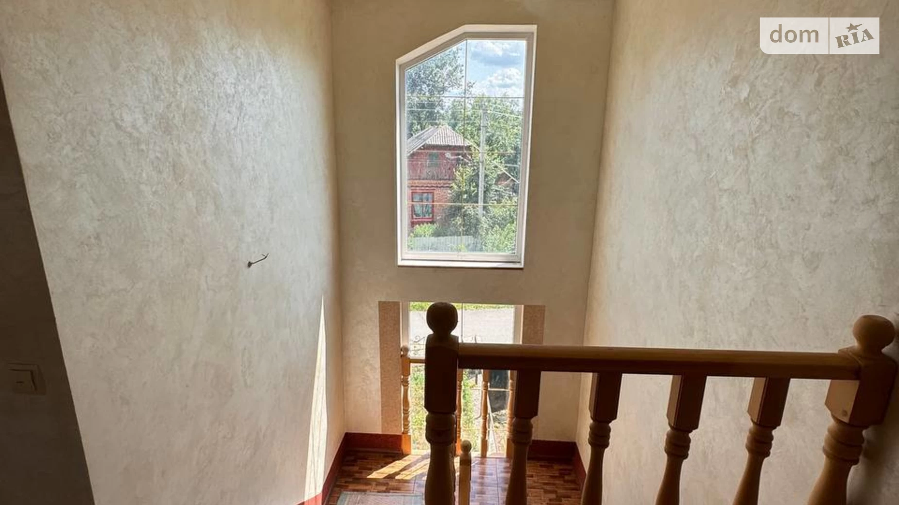 Продается дом на 2 этажа 251 кв. м с гаражом, цена: 84950 $ - фото 3