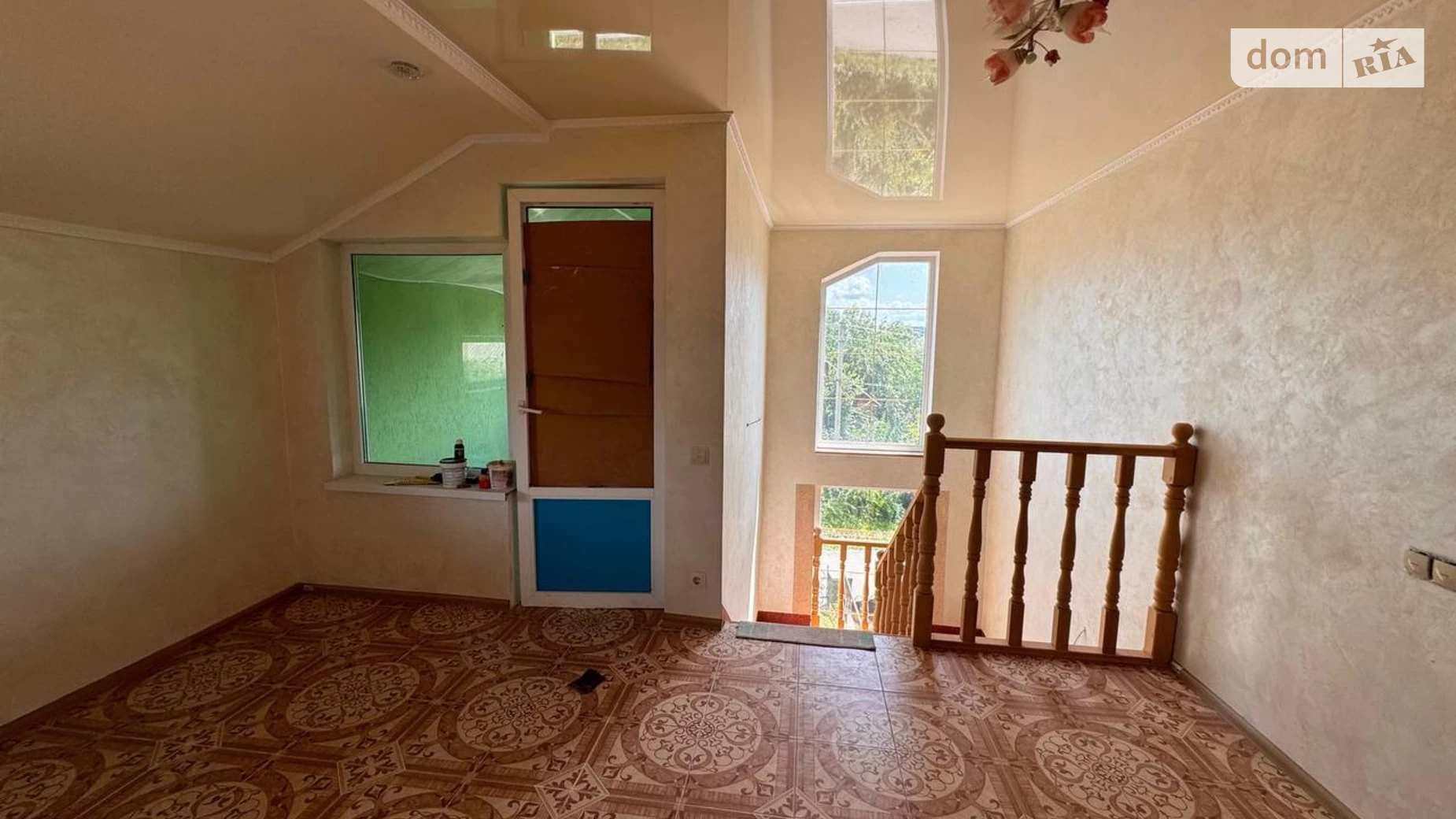 Продается дом на 2 этажа 251 кв. м с гаражом, цена: 84950 $ - фото 4