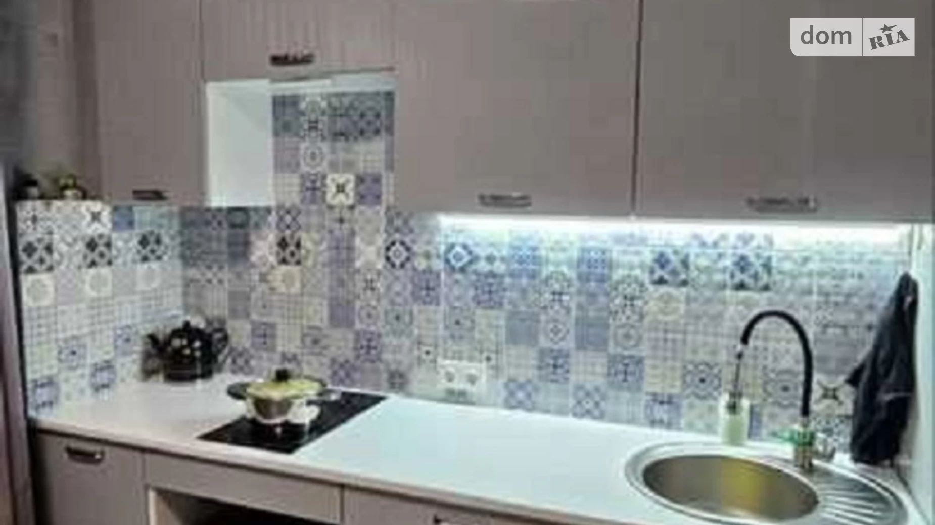 Продается 1-комнатная квартира 51.9 кв. м в Полтаве, ул. Огнивская - фото 2