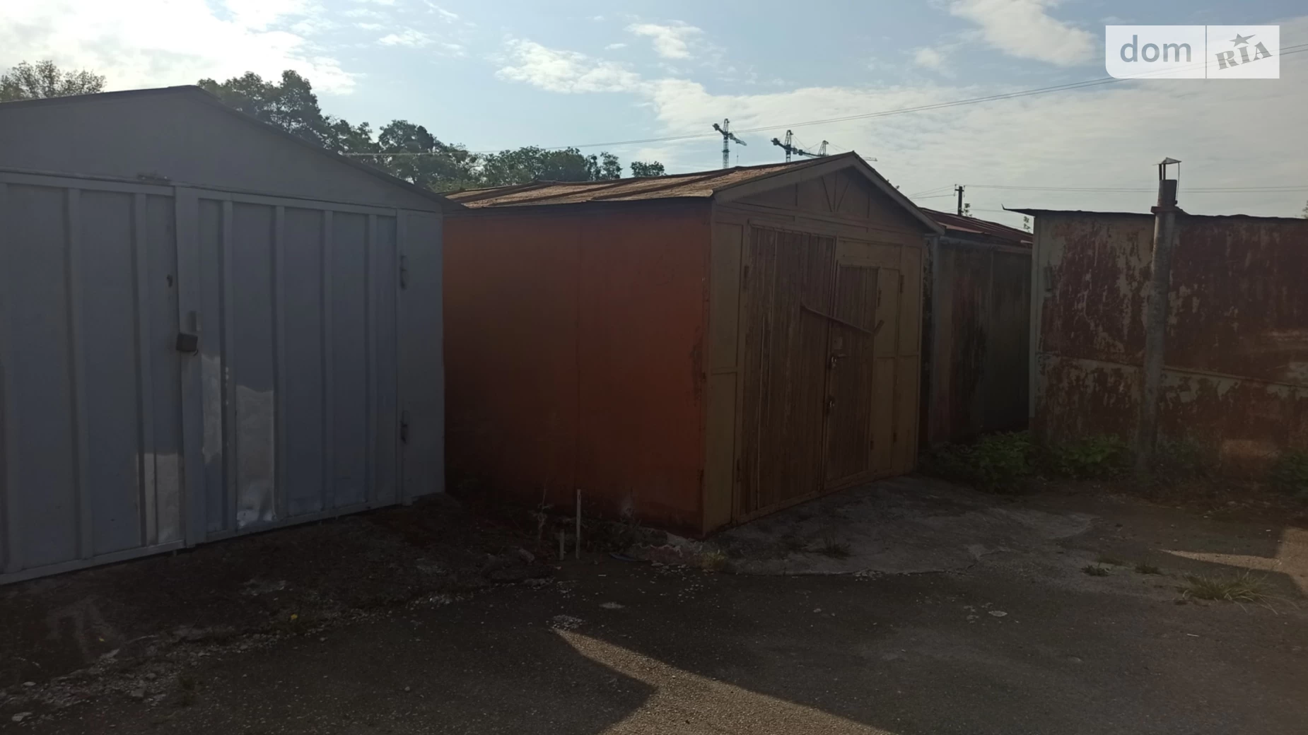 Продается отдельно стоящий гараж под легковое авто на 27 кв. м, цена: 5000 $ - фото 4