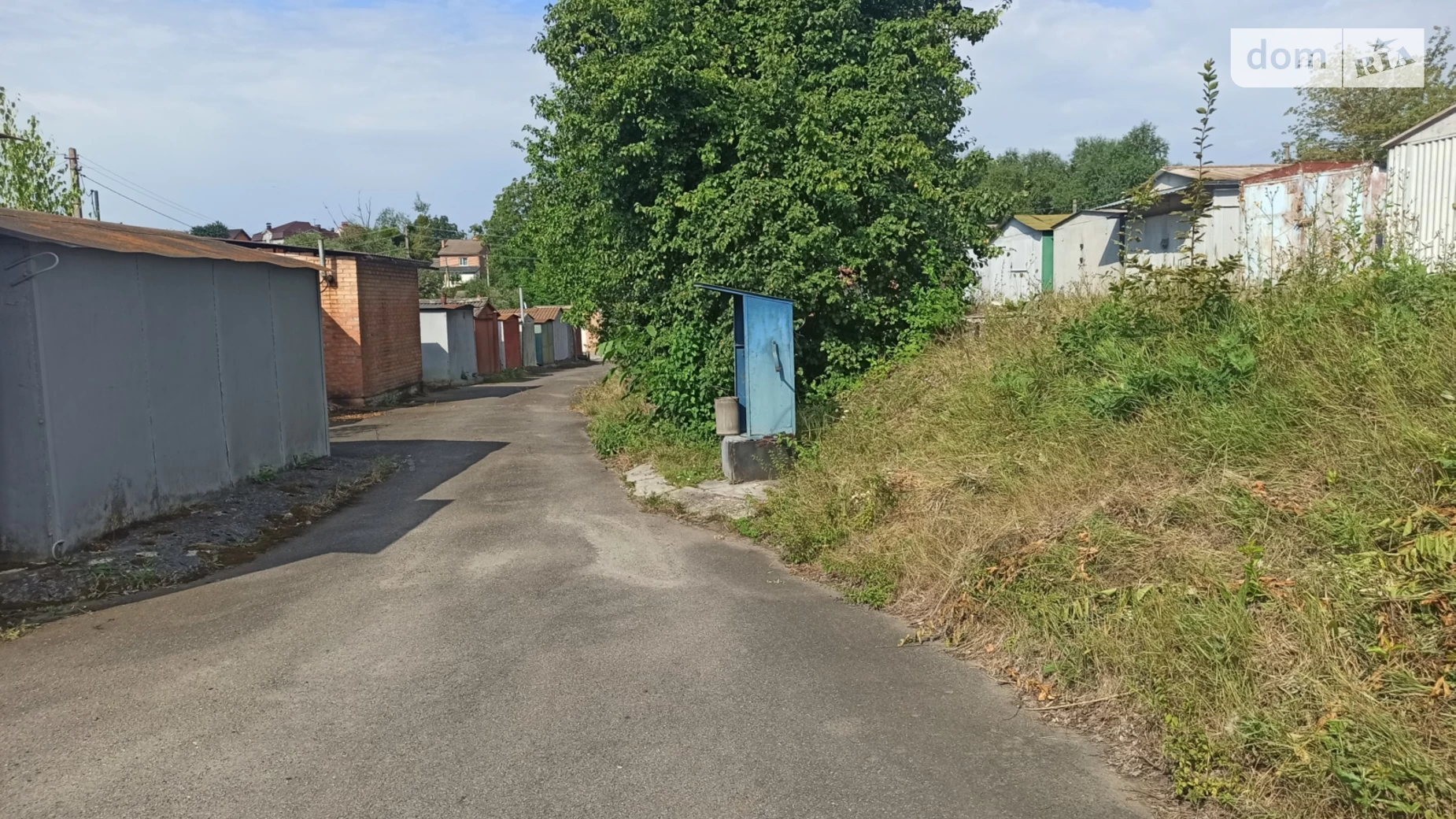 Продается отдельно стоящий гараж под легковое авто на 27 кв. м, цена: 5000 $ - фото 2