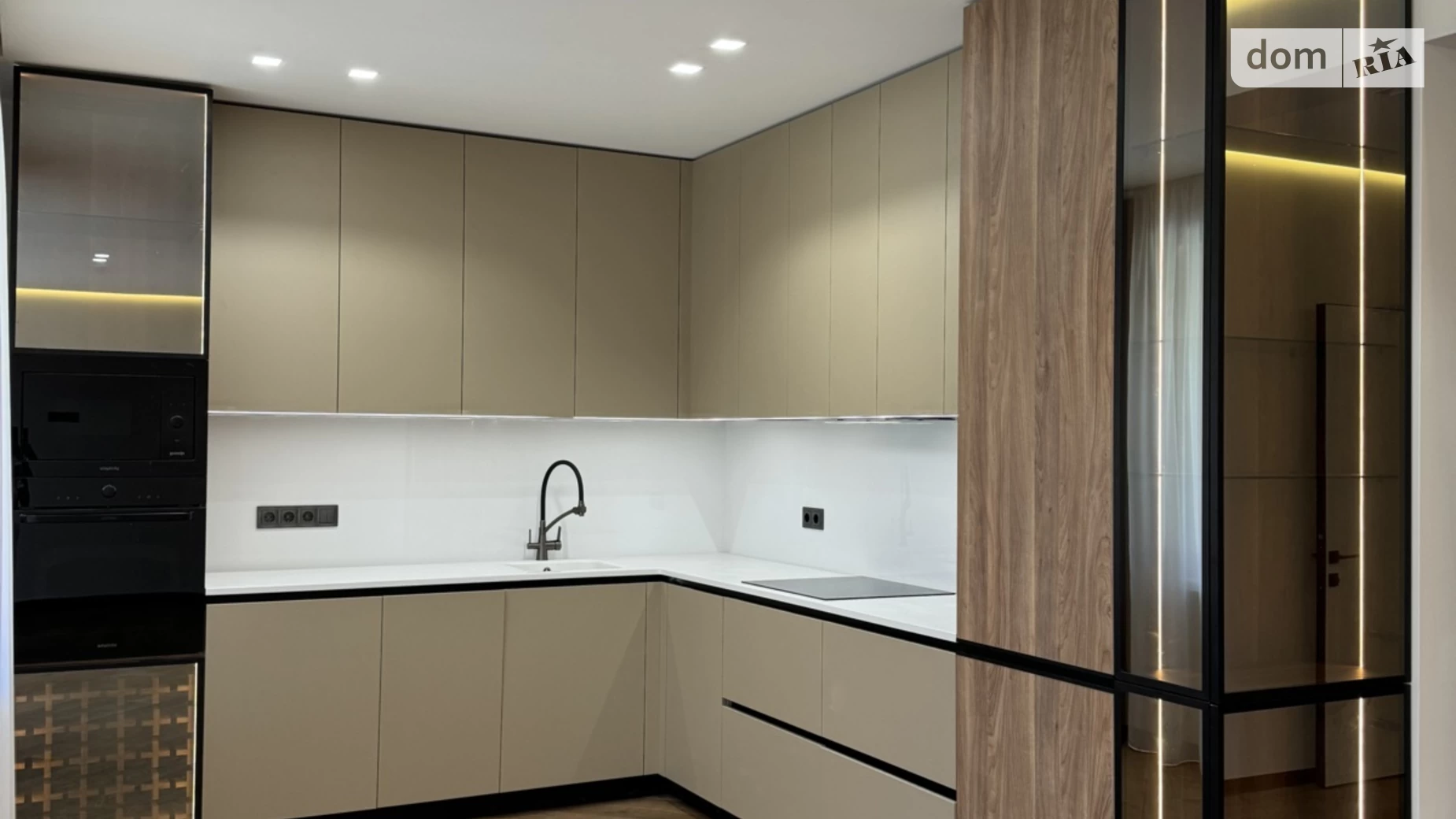 Продается дом на 2 этажа 204 кв. м с подвалом, цена: 280000 $ - фото 3