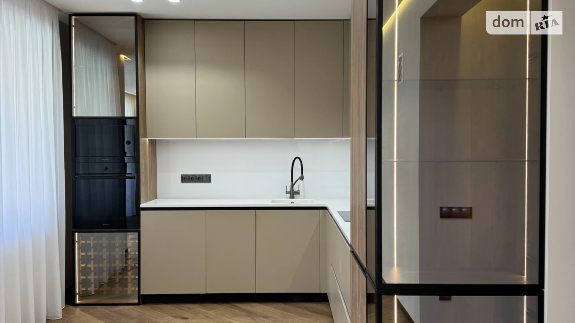 Продается дом на 2 этажа 204 кв. м с подвалом, цена: 280000 $ - фото 4