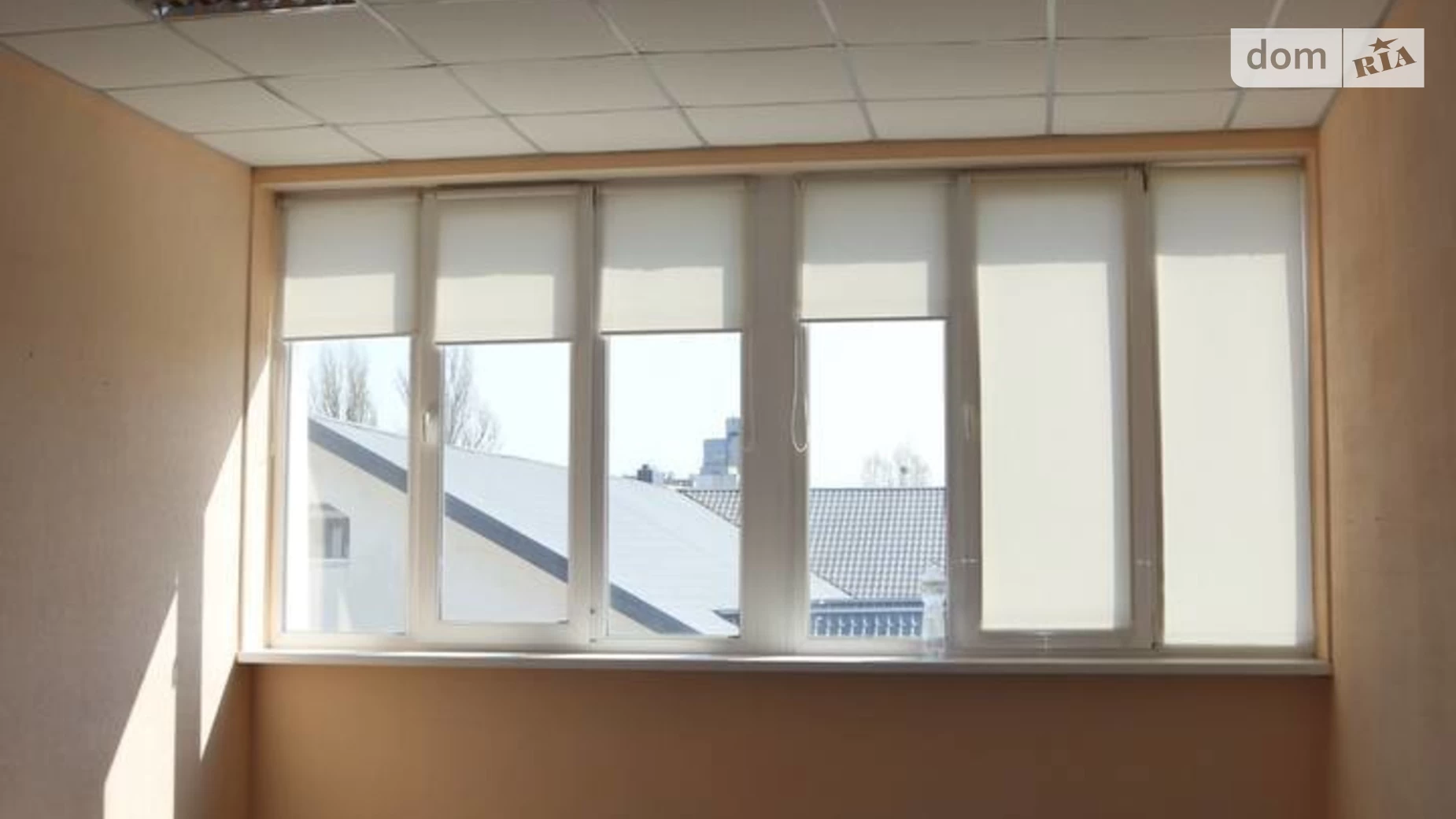 Сдается в аренду офис 27.5 кв. м в бизнес-центре, цена: 4950 грн - фото 3
