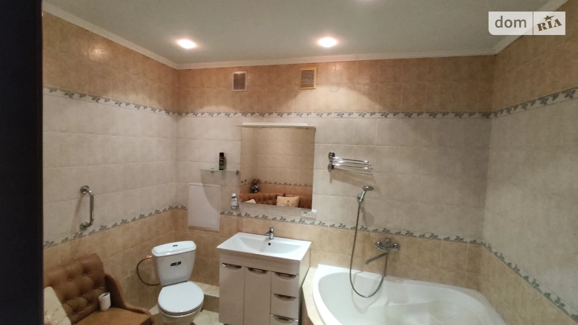 Продается 1-комнатная квартира 65 кв. м в, цена: 63000 $ - фото 5