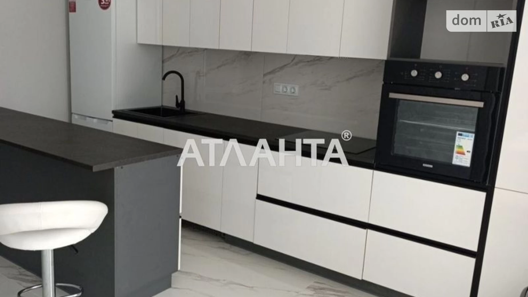 Продается 1-комнатная квартира 46 кв. м в Черноморске, ул. Лазурная(Гайдара), 2/1Б - фото 4