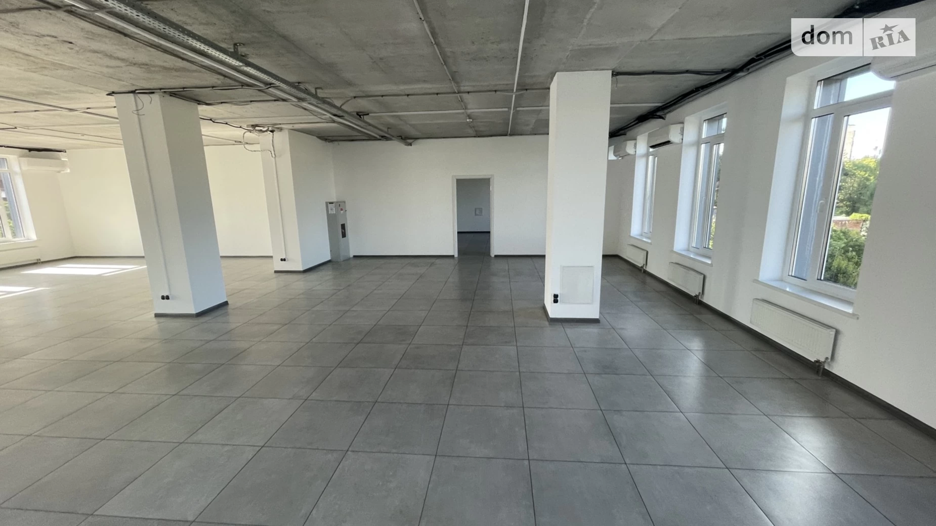 Сдается в аренду офис 351 кв. м в бизнес-центре, цена: 244800 грн - фото 5