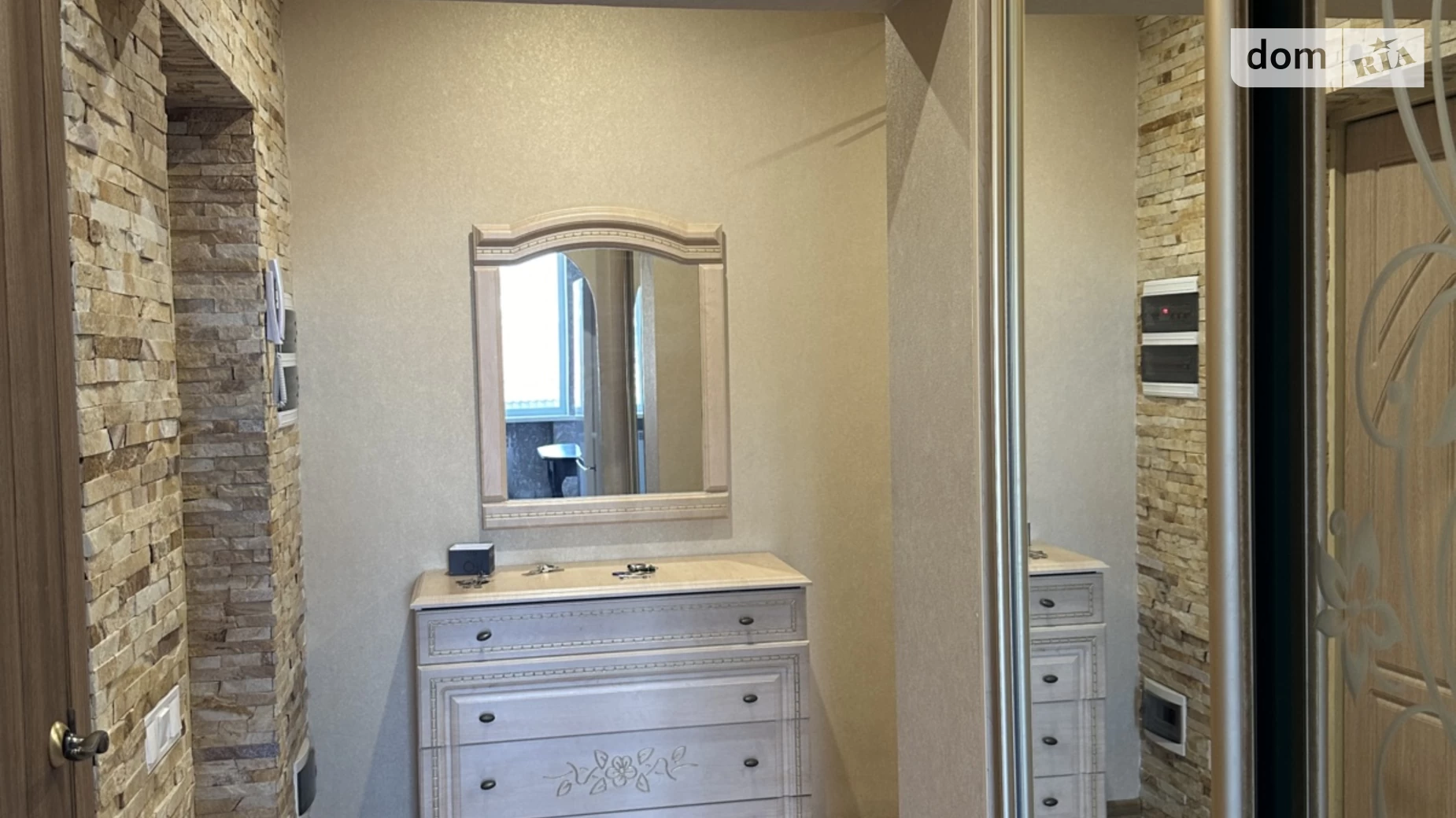 Продается 2-комнатная квартира 62.2 кв. м в Ирпене, ул. Соборная(ІІІ Интернационала) - фото 5