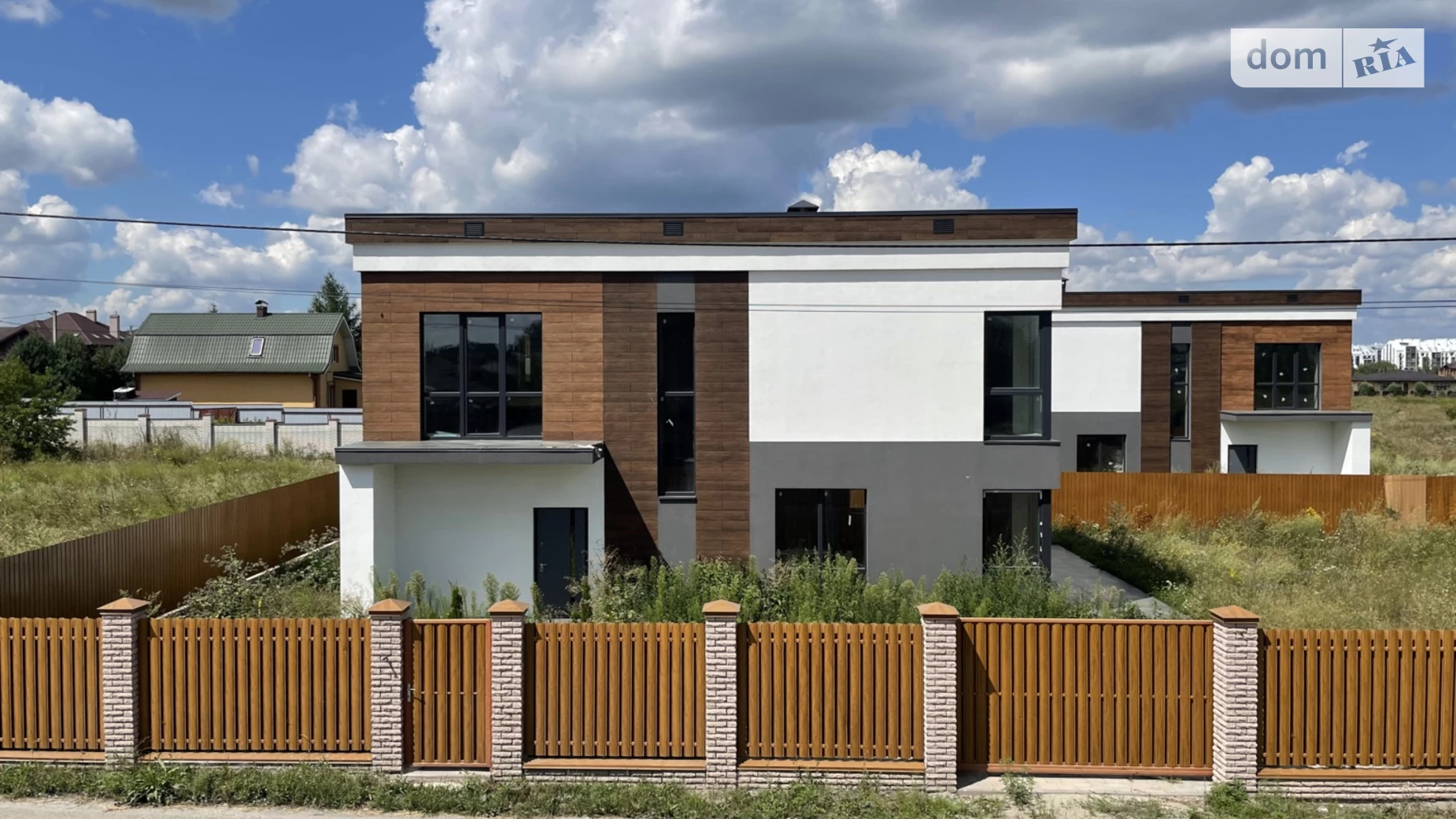Продается дом на 2 этажа 180 кв. м с бассейном, цена: 180000 $ - фото 5