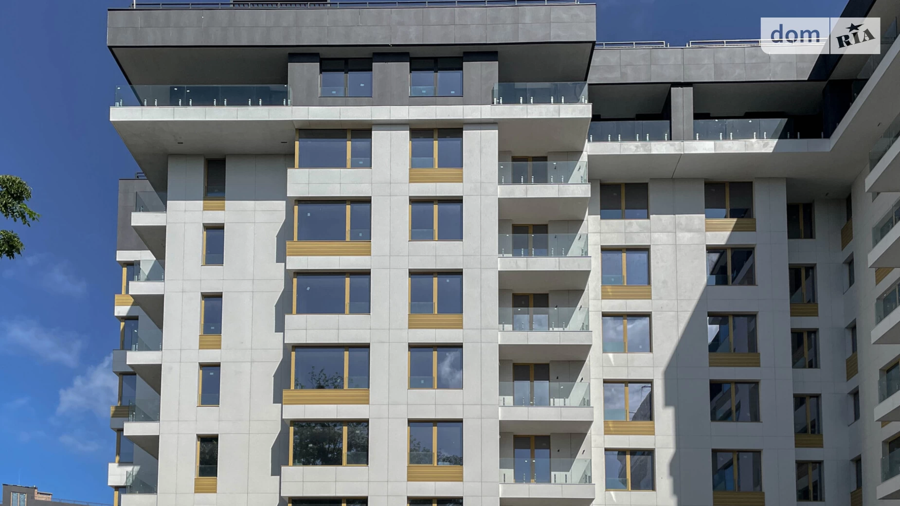 Продається 2-кімнатна квартира 86.5 кв. м у Львові, вул. Карманського - фото 2