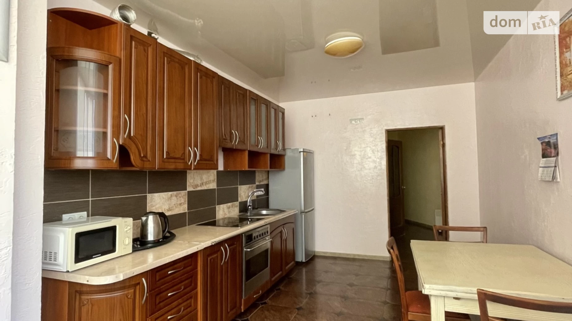 Продается 1-комнатная квартира 56.9 кв. м в Черноморске, ул. Парусная - фото 3