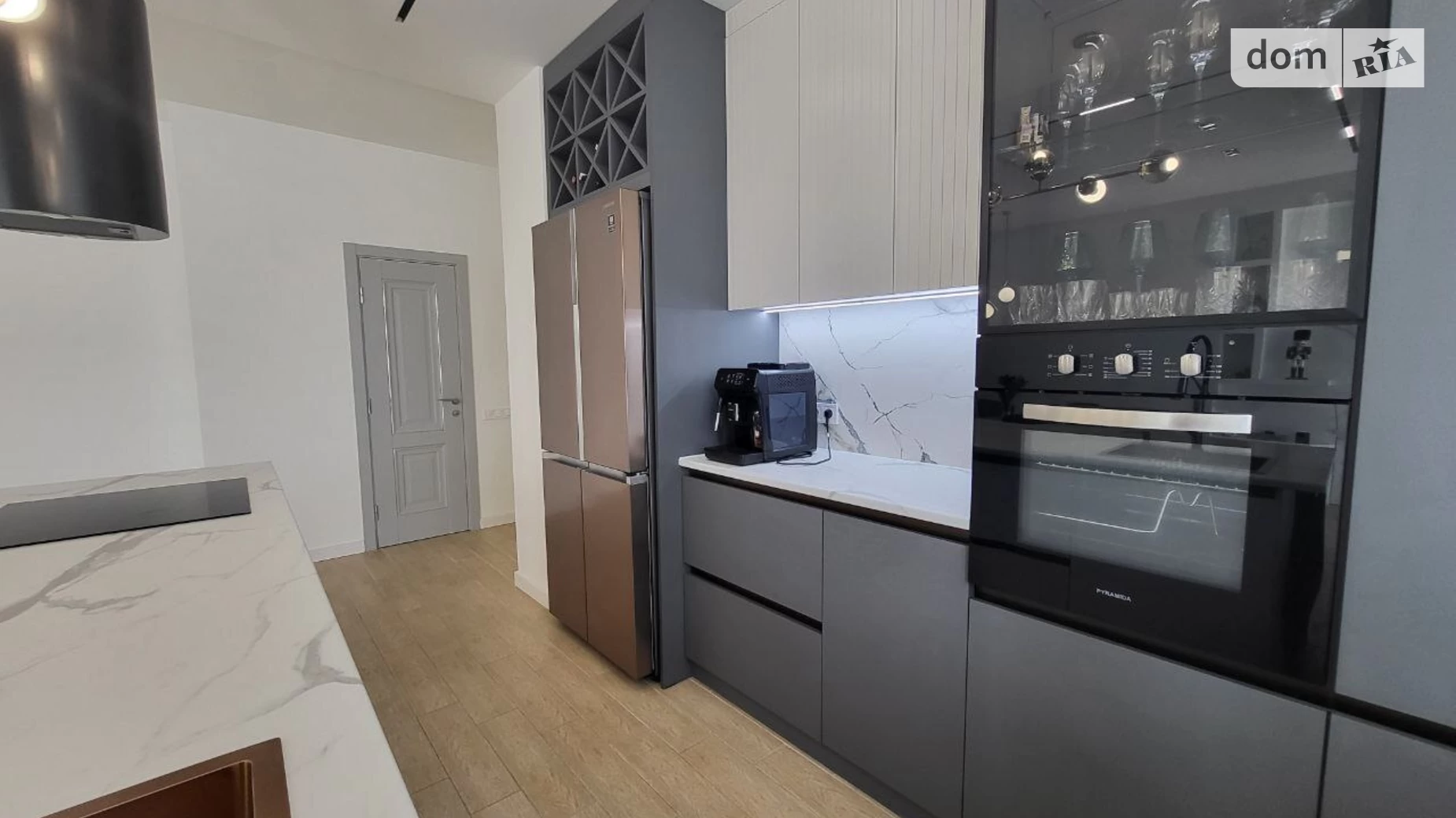 Продается 3-комнатная квартира 88 кв. м в Криховцах, ул. Виноградная, 15 - фото 2