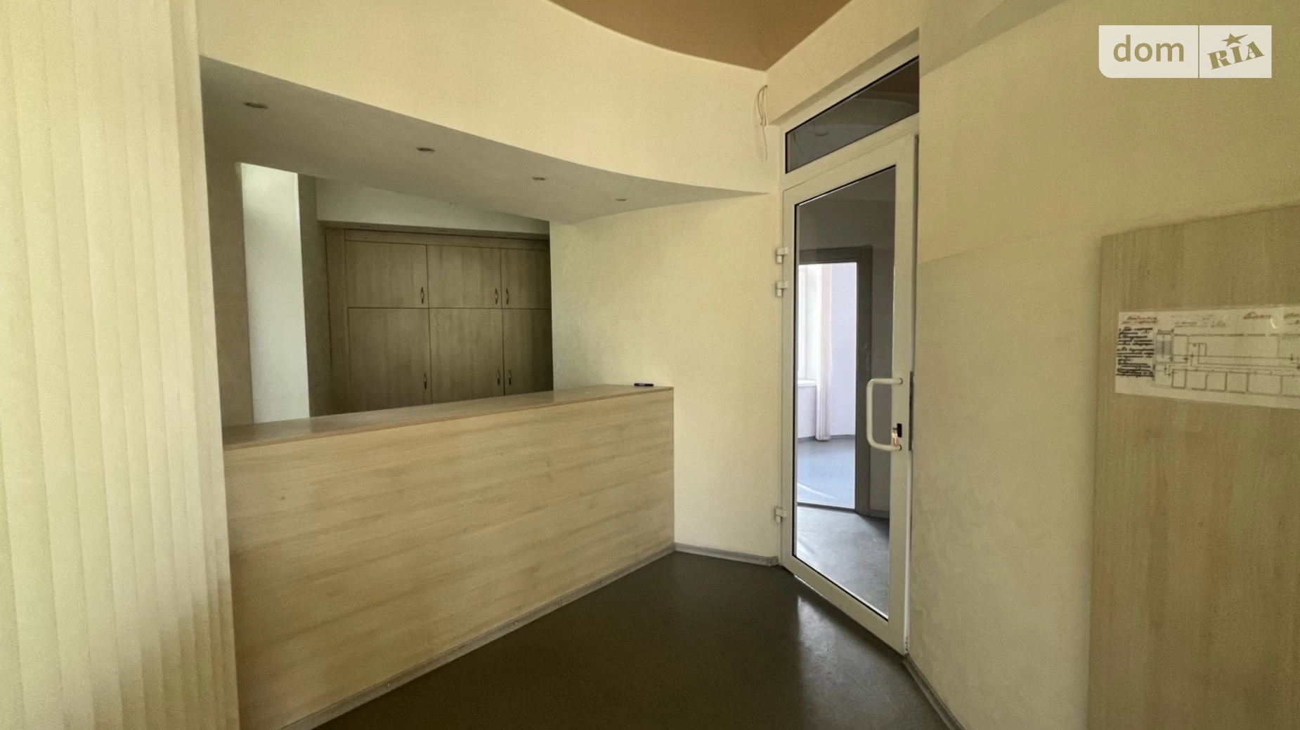 Сдается в аренду офис 294 кв. м в бизнес-центре, цена: 41160 грн - фото 3