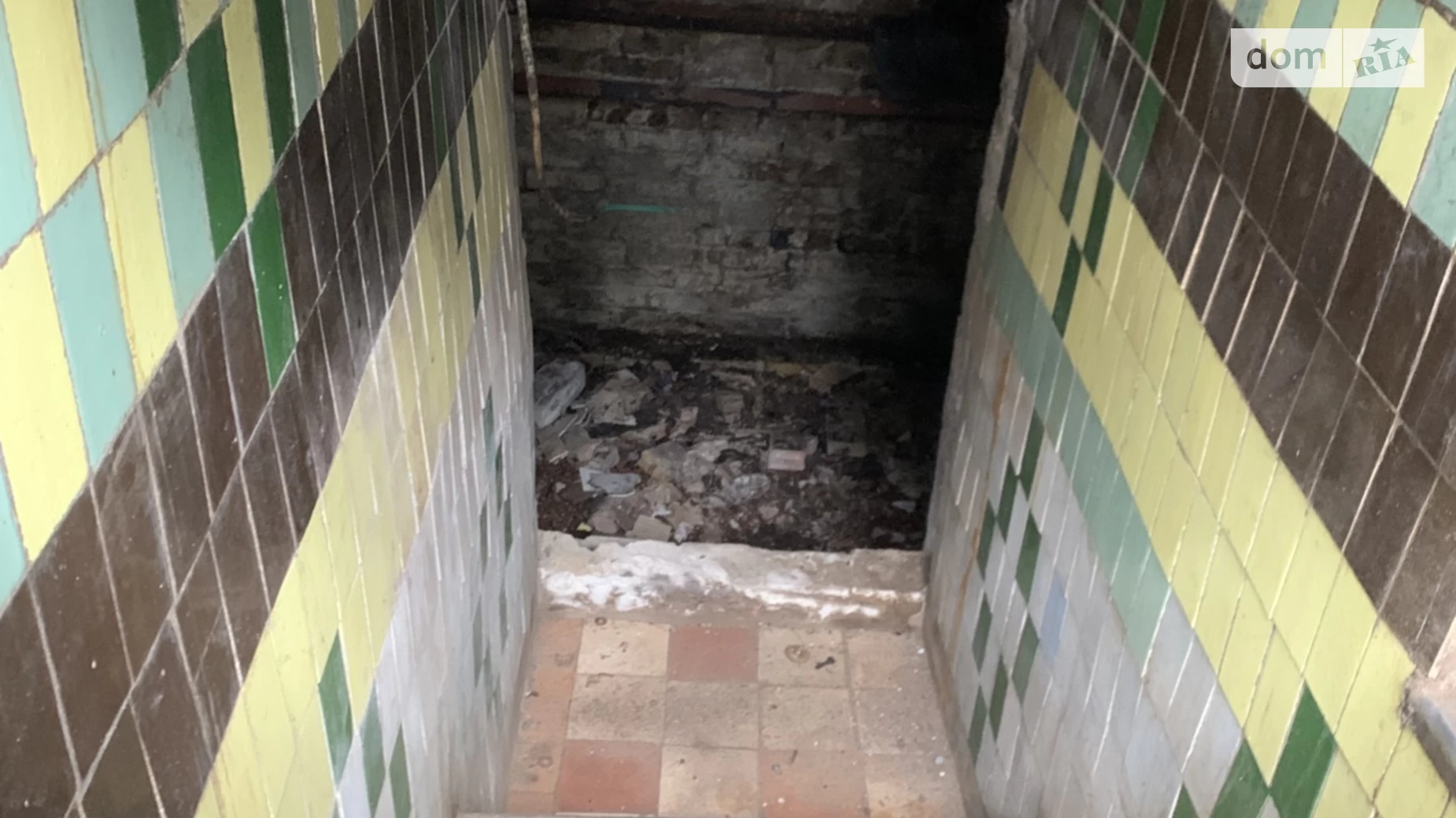 Продається місце в гаражному кооперативі під легкове авто на 18 кв. м, цена: 9500 € - фото 4