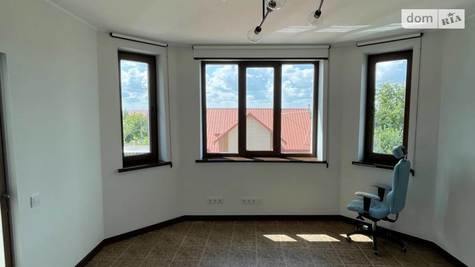 Продается дом на 2 этажа 343 кв. м с верандой, цена: 299000 $ - фото 5