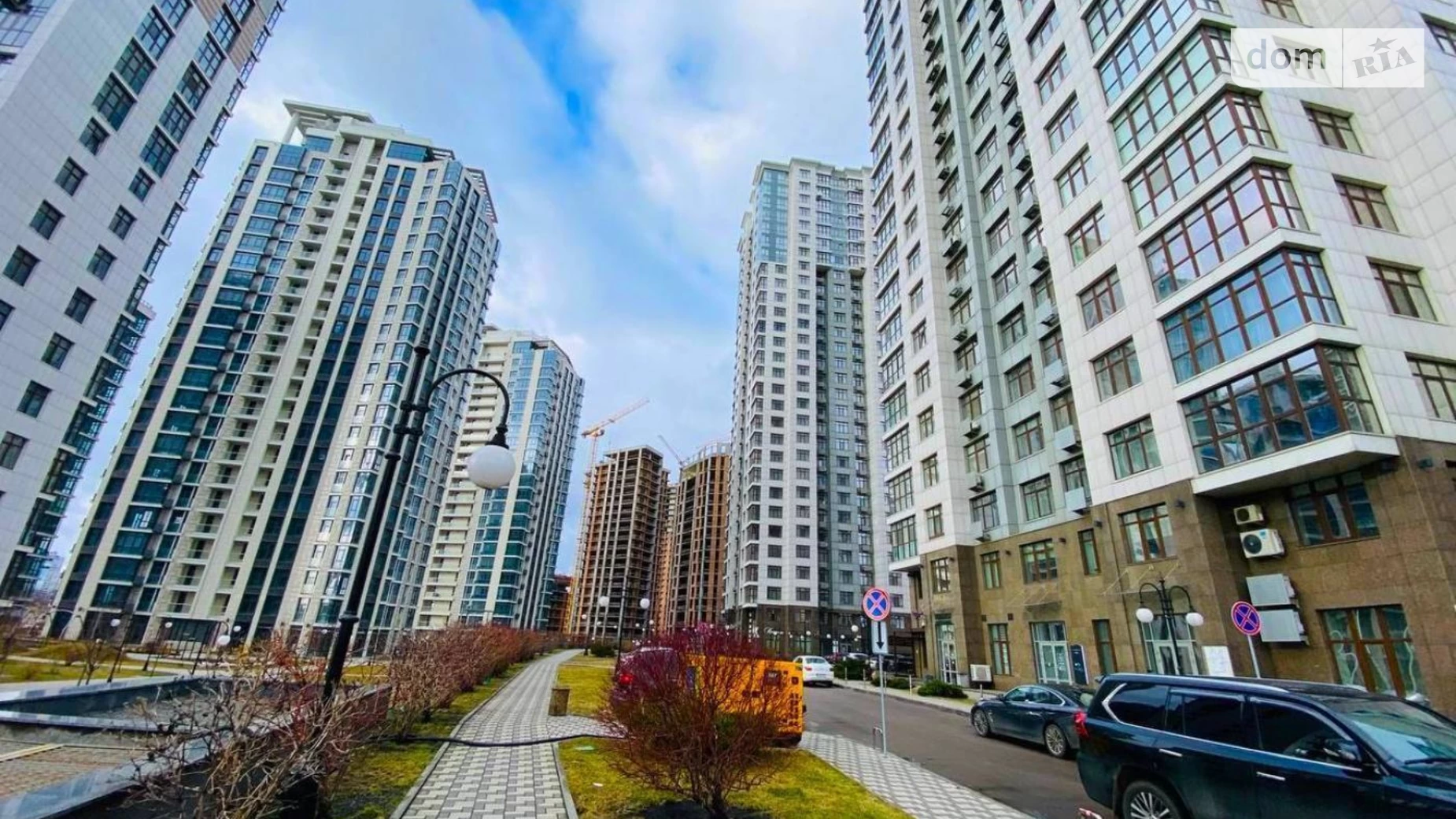 Продається 1-кімнатна квартира 51 кв. м у Києві, вул. Андрія Верхогляда(Драгомирова), 19А - фото 4
