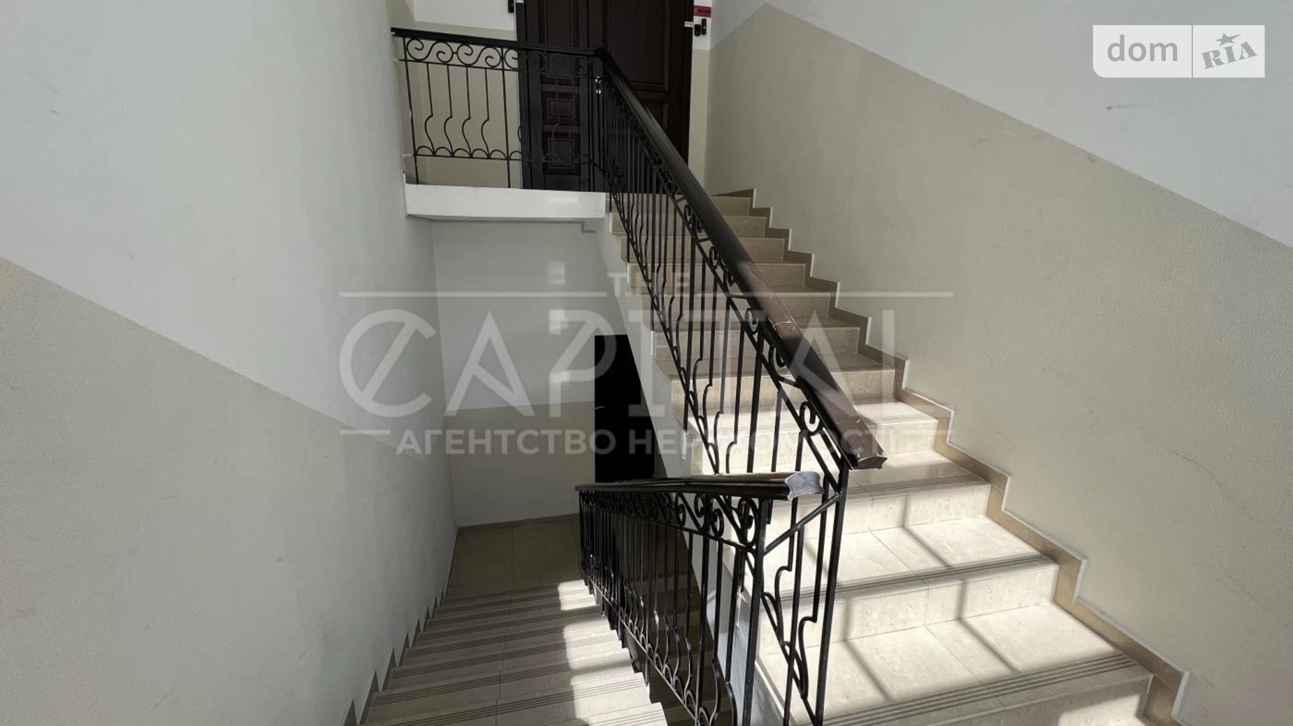 Сдается в аренду офис 385 кв. м в бизнес-центре, цена: 3850 $ - фото 3