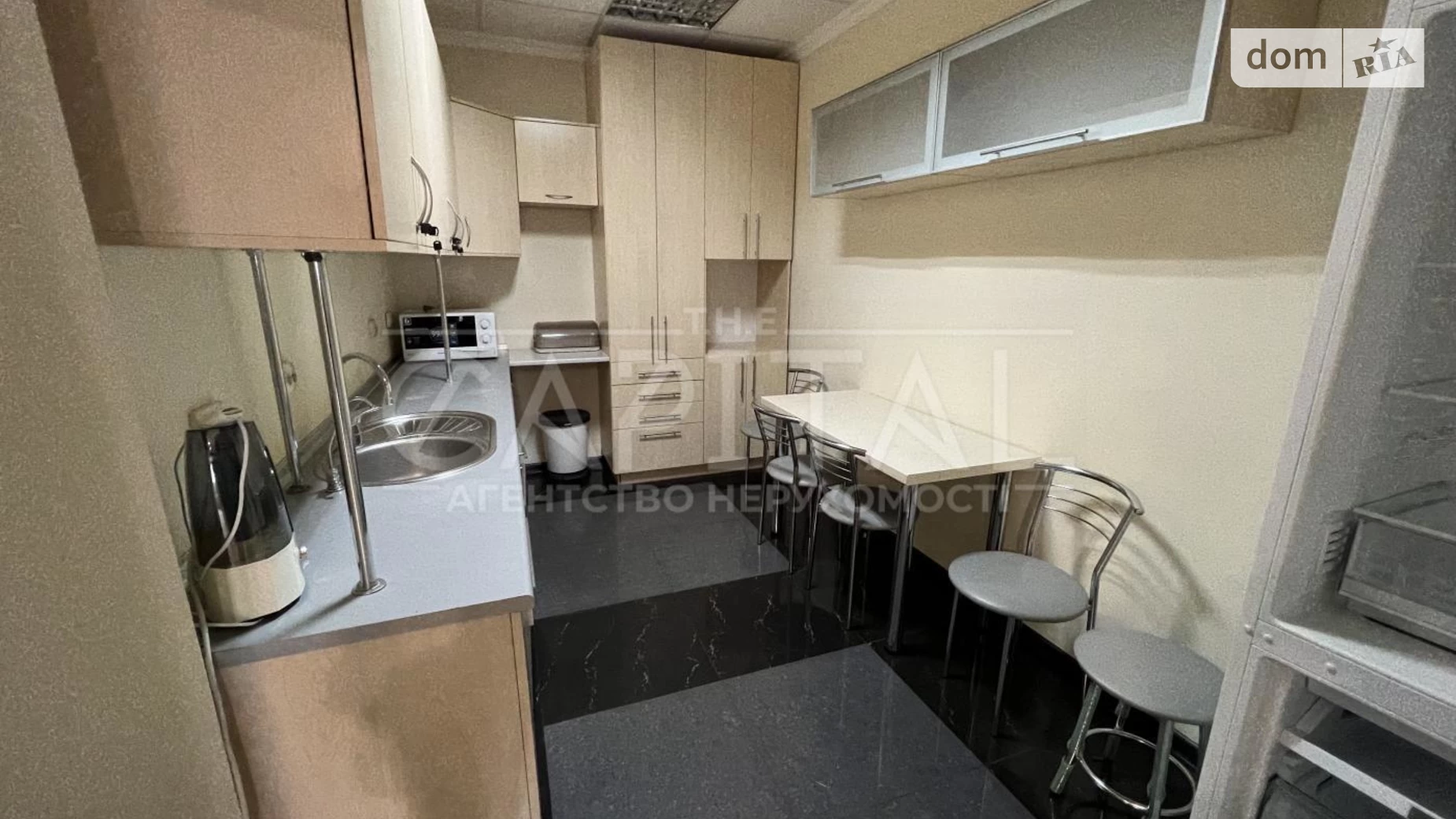 Сдается в аренду офис 385 кв. м в бизнес-центре, цена: 3850 $ - фото 5