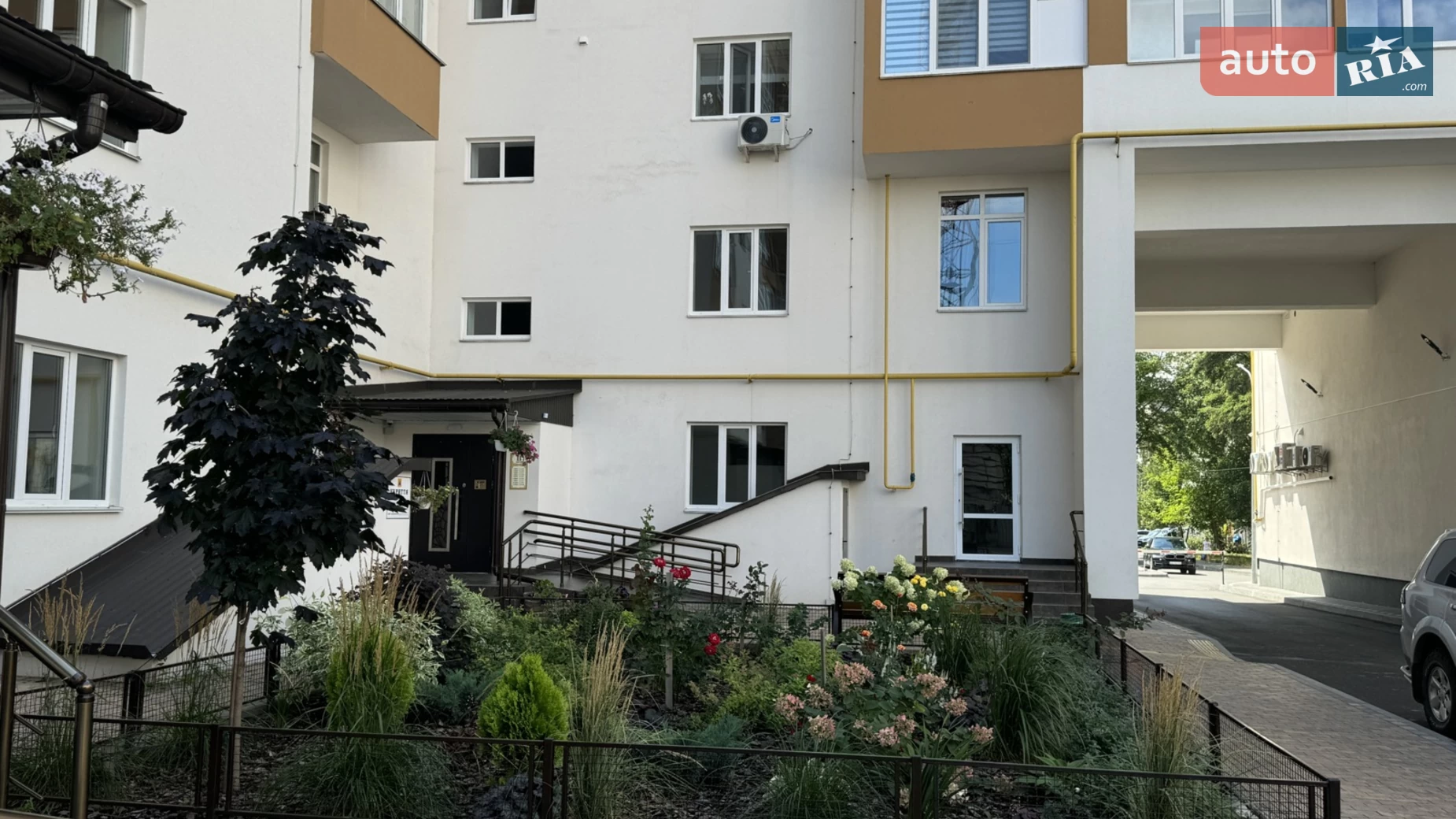 Продается 2-комнатная квартира 69 кв. м в Виннице, просп. Юности, 16В - фото 3