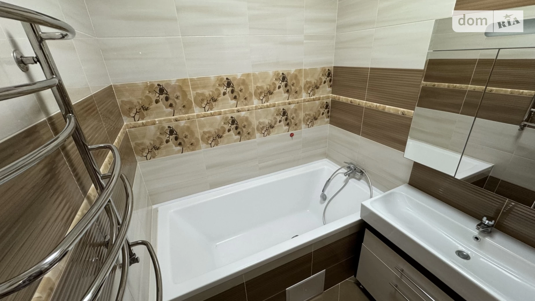 Продається 2-кімнатна квартира 91 кв. м у Вінниці, вул. Нагірна, 19/1 - фото 2