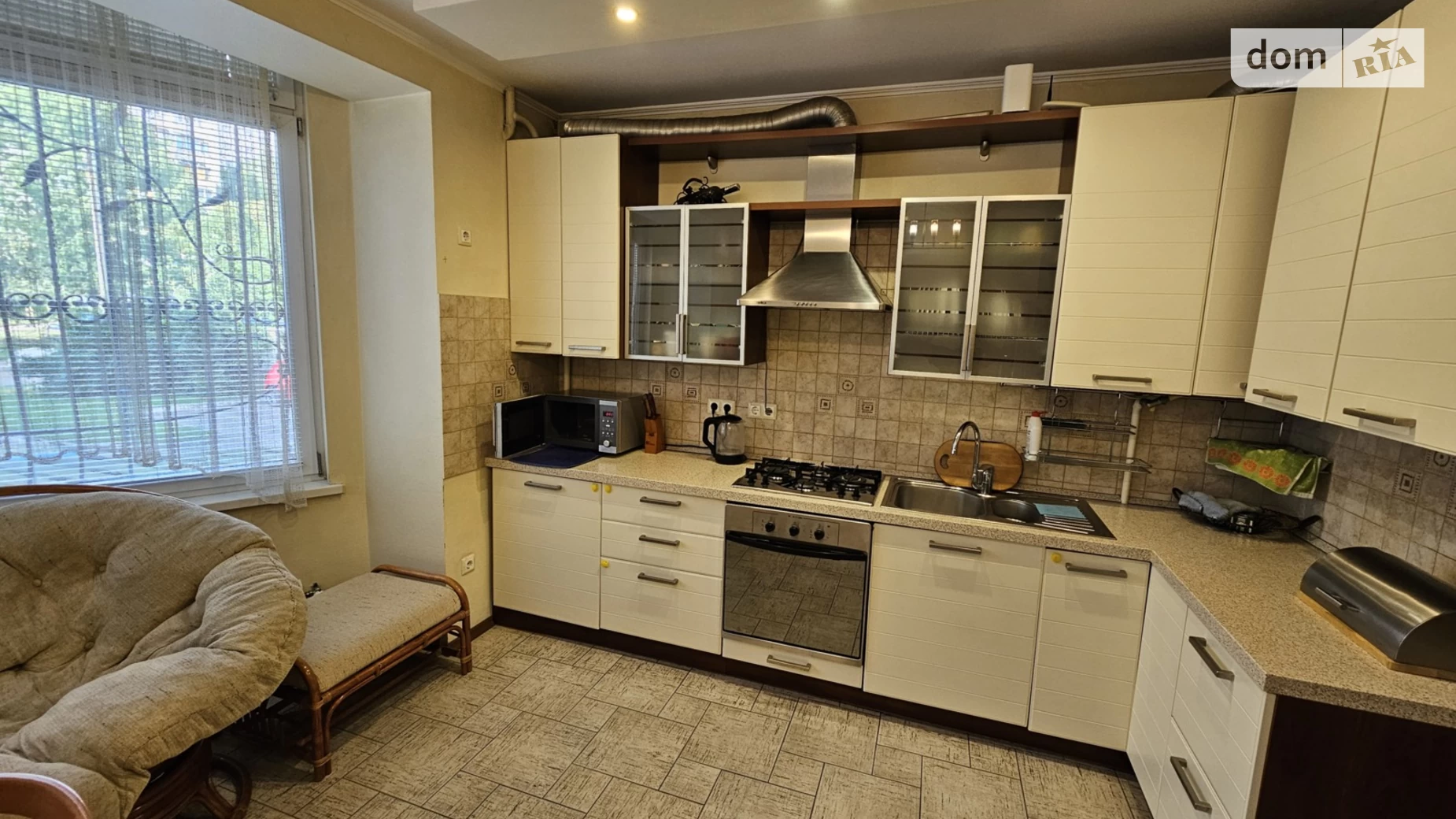 Сдается в аренду комната 86 кв. м в Львове, цена: 7000 грн - фото 2