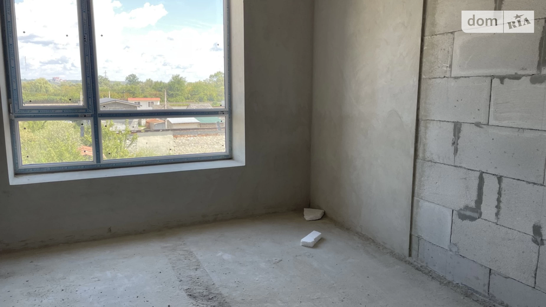 Продается 1-комнатная квартира 38 кв. м в Ивано-Франковске, ул. Троллейбусная - фото 3