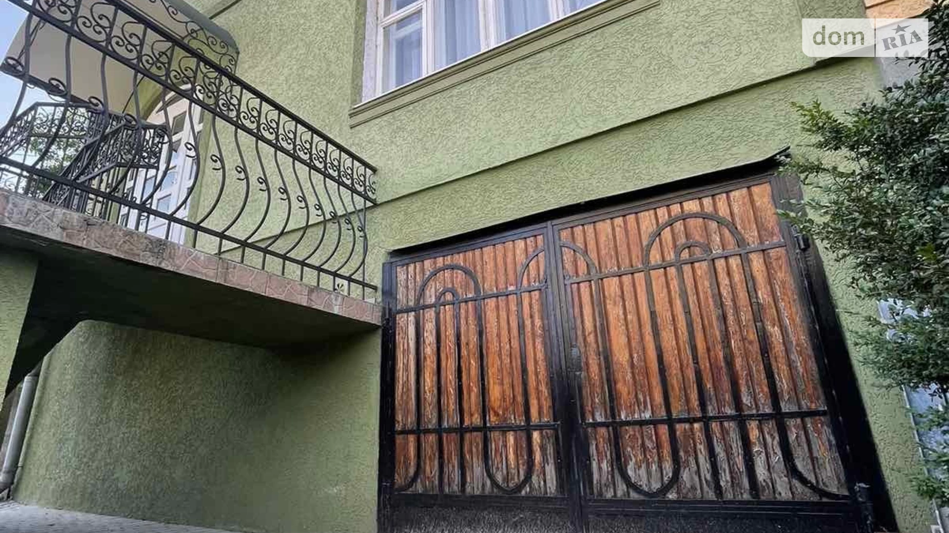 Продается дом на 2 этажа 379 кв. м с садом, цена: 159000 $ - фото 2