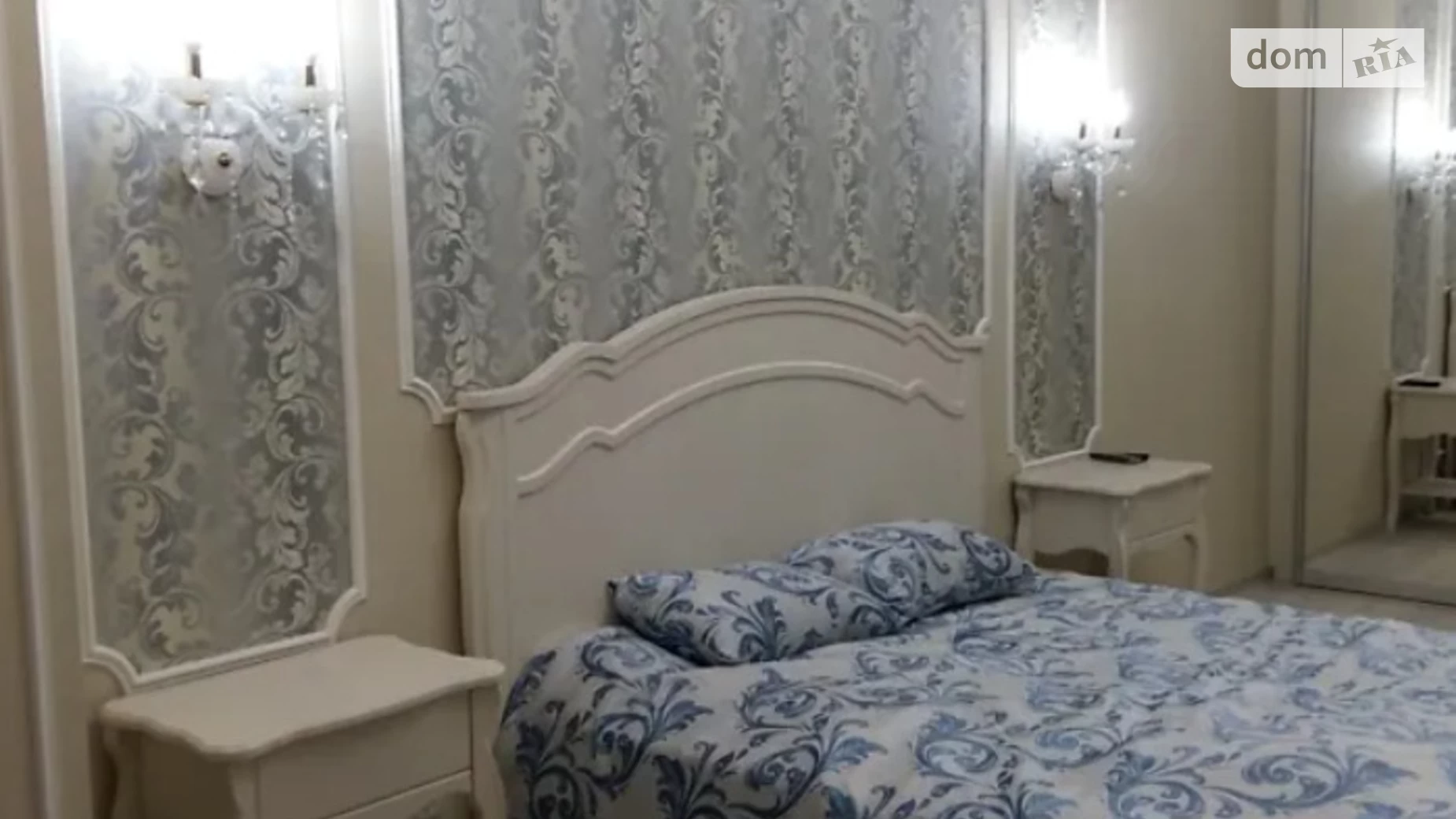 Продается 1-комнатная квартира 46 кв. м в Одессе, плато Аркадийское(Гагаринское), 5Б - фото 2