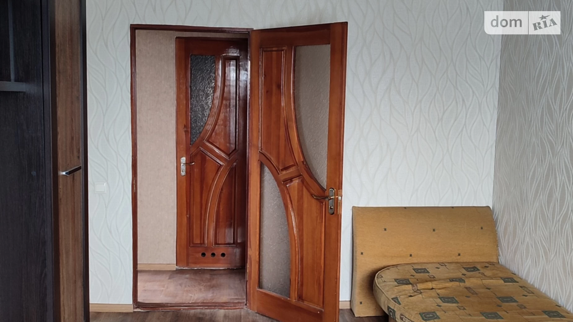 Продается 2-комнатная квартира 38.6 кв. м в Волочиске, ул. Независимости, 17 - фото 2