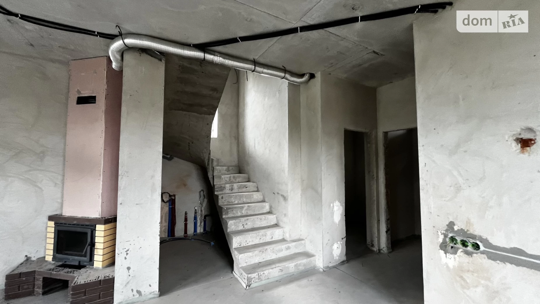 Продается дом на 3 этажа 160 кв. м с террасой, цена: 180000 $ - фото 4
