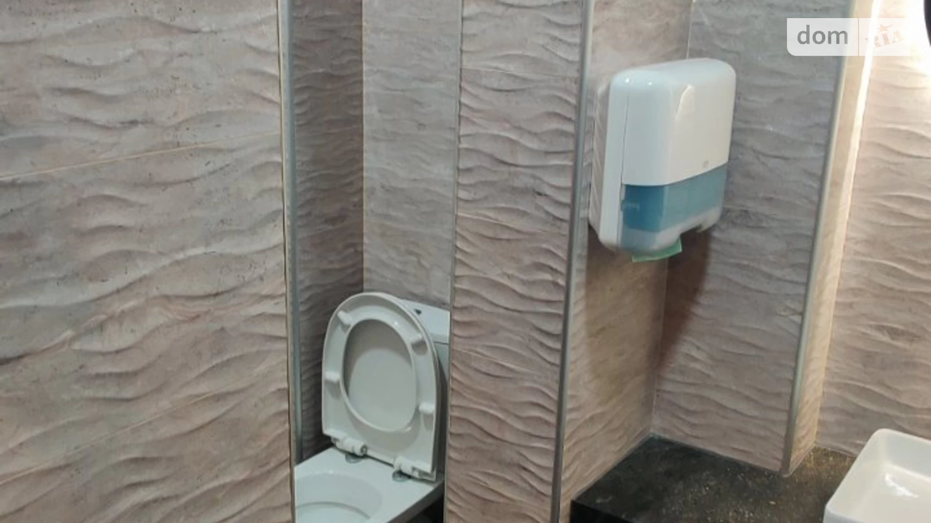 Продається приміщення вільного призначення 300 кв. м в 1-поверховій будівлі, цена: 900000 € - фото 4