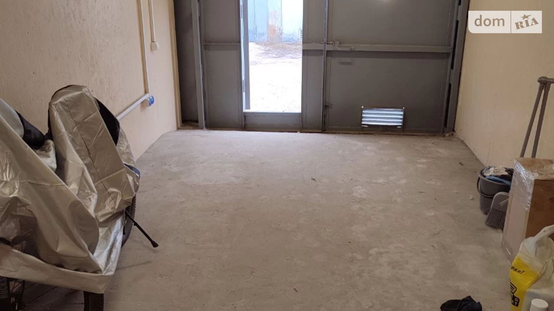 Продається місце в гаражному кооперативі під легкове авто на 17 кв. м, цена: 5500 $ - фото 2