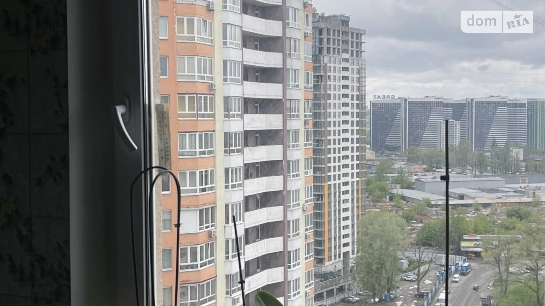 Продается 2-комнатная квартира 72 кв. м в Киеве, ул. Урловская, 38 - фото 4