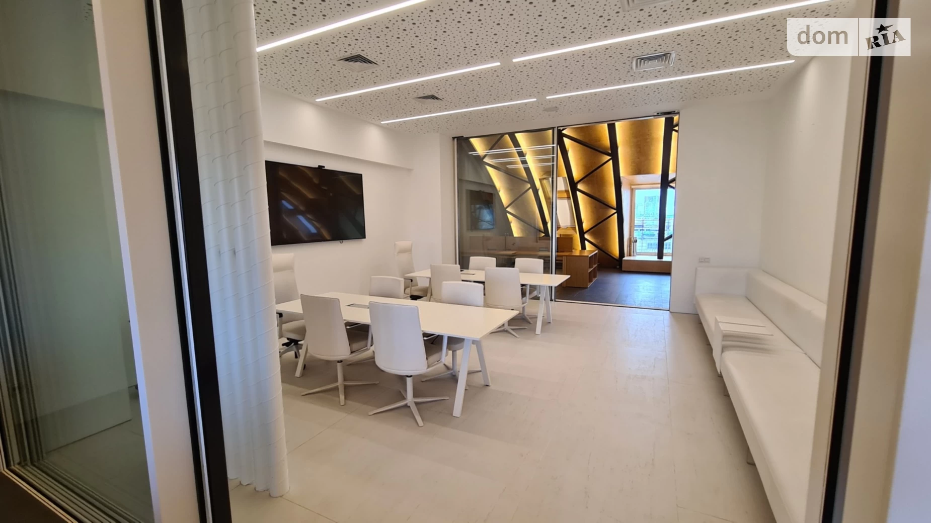 Продається офіс 191 кв. м в бізнес-центрі, цена: 520000 $ - фото 4