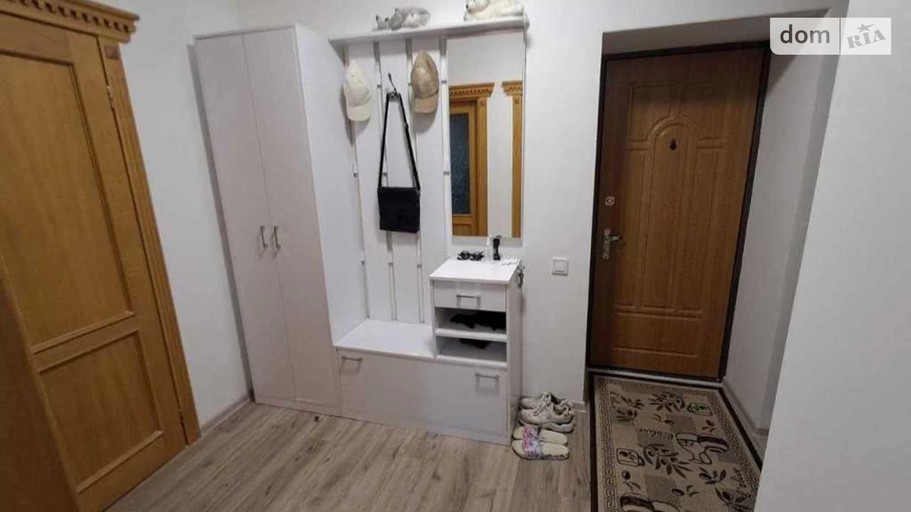 Продається 1-кімнатна квартира 40 кв. м у Полтаві, вул. Соборності - фото 2