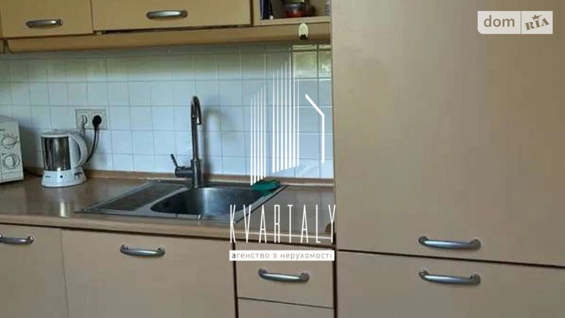 Продается 3-комнатная квартира 56.9 кв. м в Киеве, ул. Маккейна Джона, 28/25 - фото 2