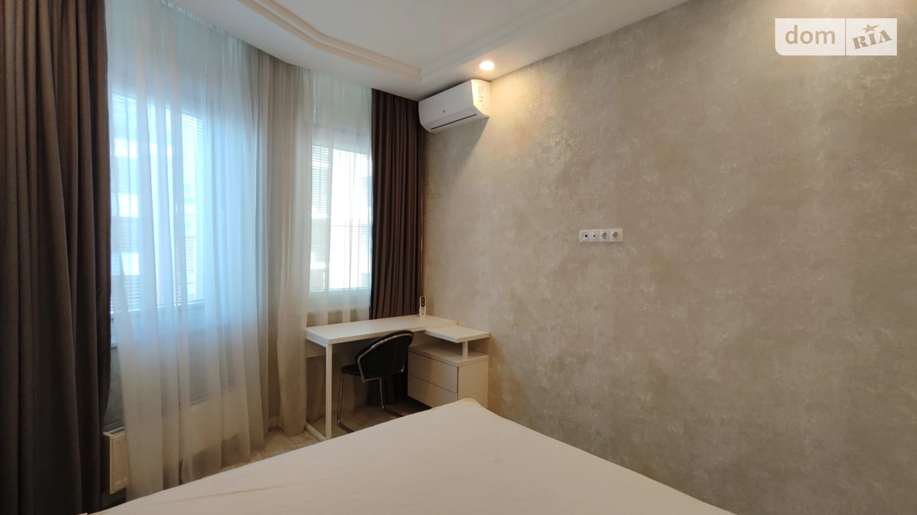 Сдается в аренду 1-комнатная квартира 56 кв. м в Одессе, бул. Итальянский, 1А - фото 4