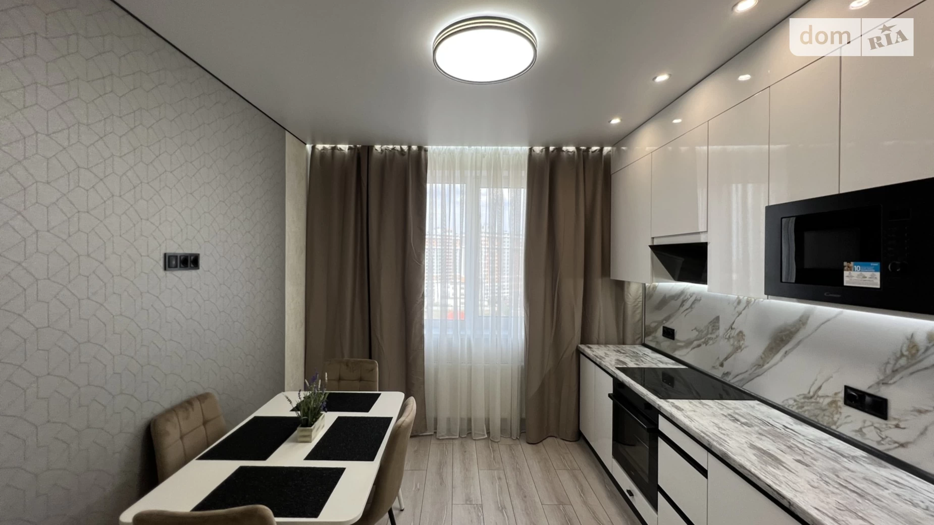 Продається 2-кімнатна квартира 61 кв. м у Одесі, вул. Перлинна - фото 2