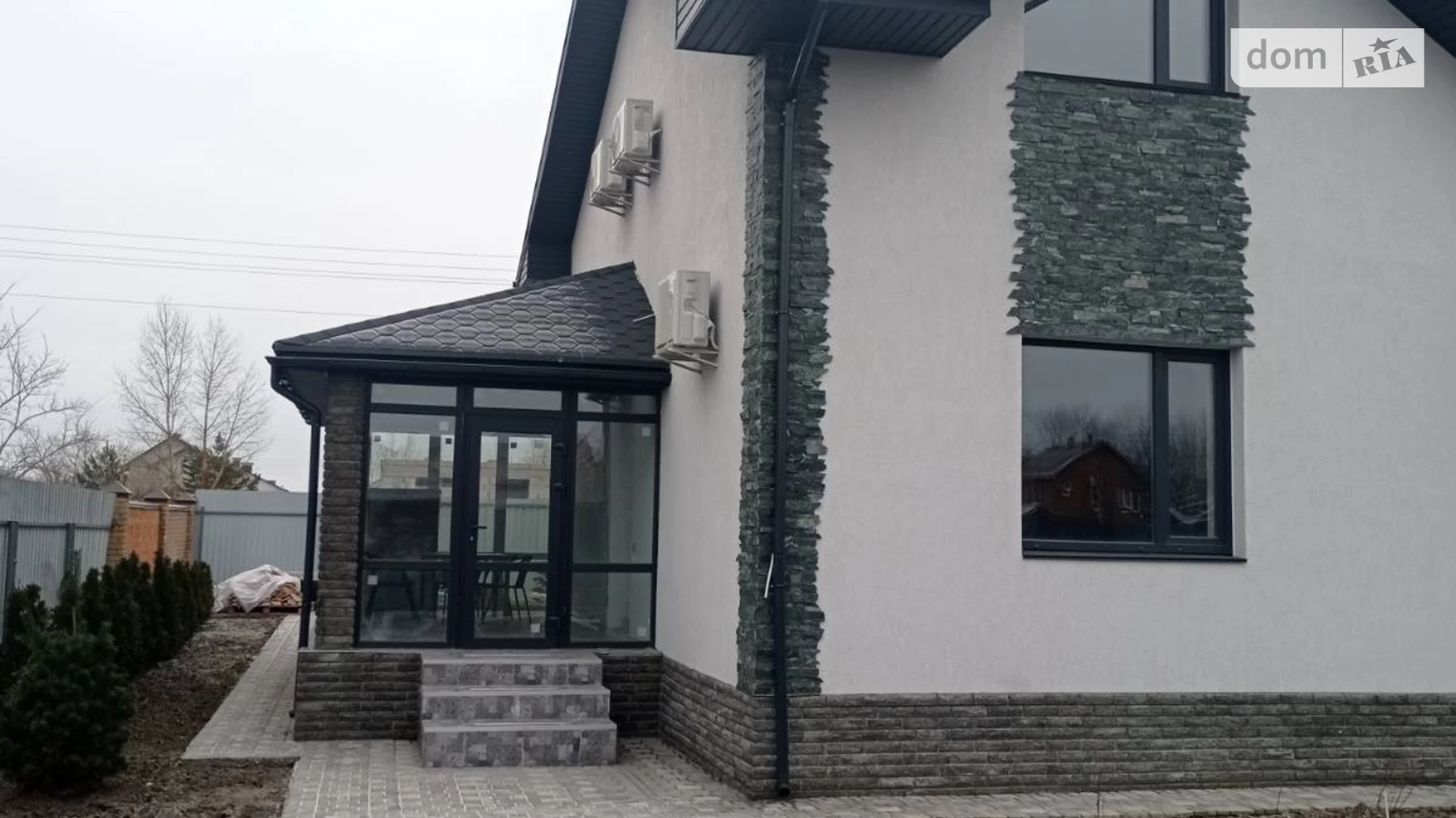 Продается дом на 2 этажа 273 кв. м с камином, цена: 245000 $ - фото 3