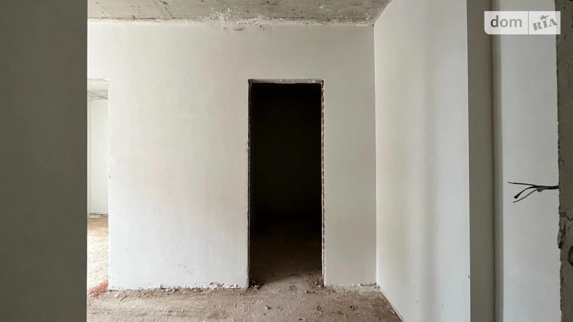 Продается 1-комнатная квартира 45.4 кв. м в Ивано-Франковске, ул. Национальной Гвардии(Советской Армии) - фото 2