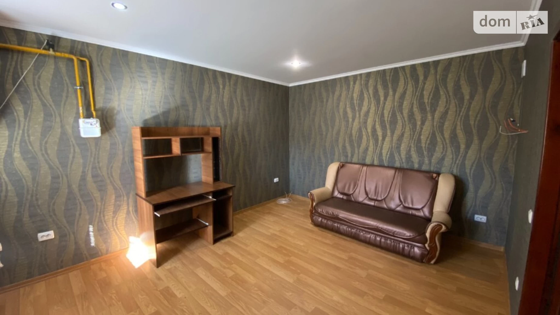 Сдается в аренду офис 57 кв. м в бизнес-центре, цена: 280 $ - фото 3