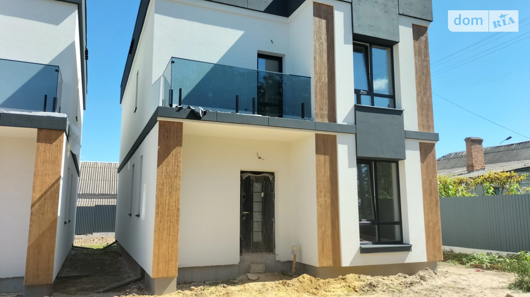 Продается дом на 2 этажа 130 кв. м с верандой, цена: 140000 $ - фото 2