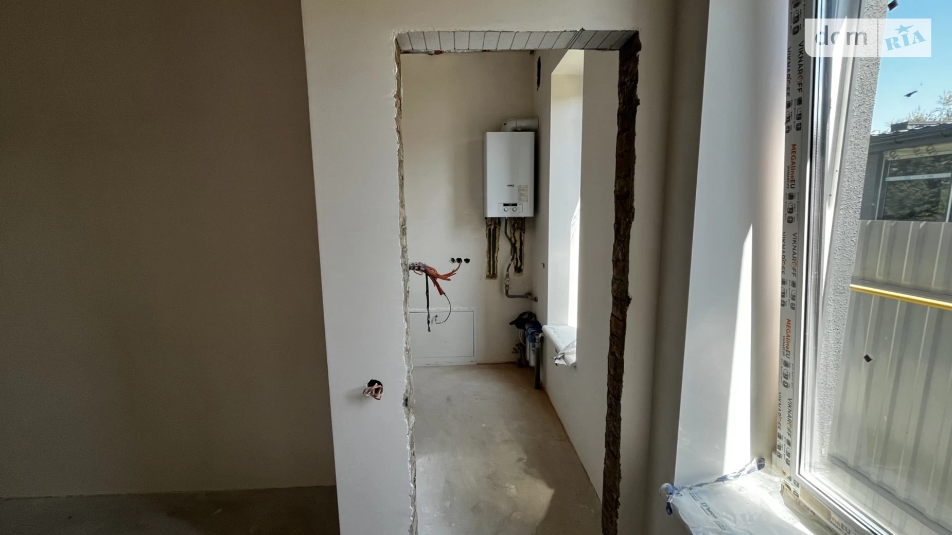 Продається одноповерховий будинок 105 кв. м з гаражем, цена: 130000 $ - фото 3