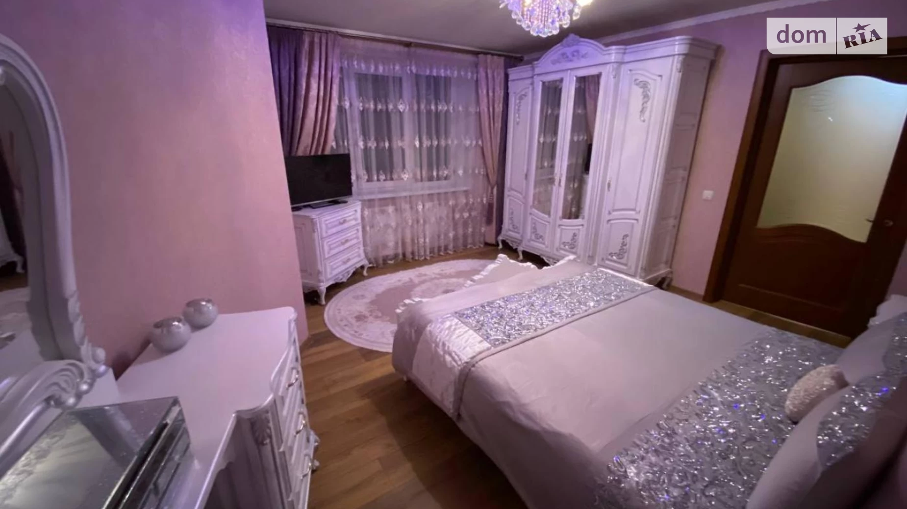 Продается 3-комнатная квартира 92.8 кв. м в Ивано-Франковске, ул. Украинских Декабристов, 52/1 - фото 3