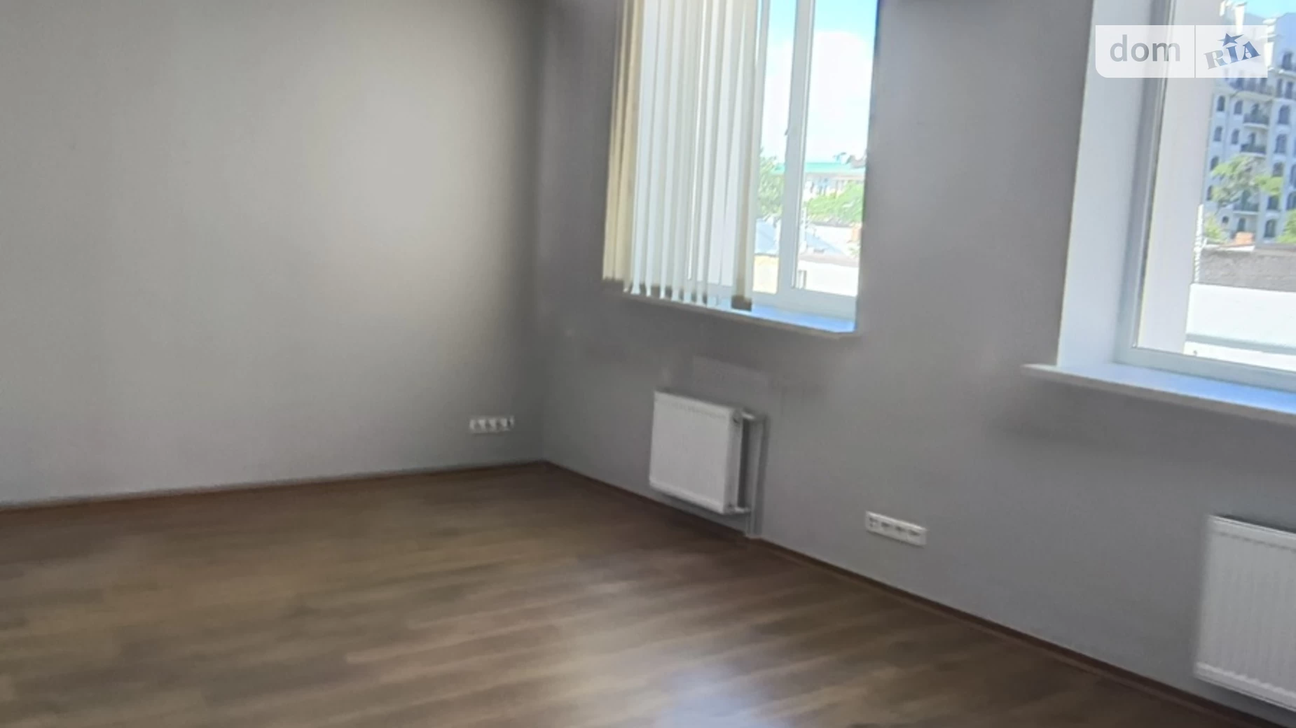 Сдается в аренду офис 22 кв. м в бизнес-центре, цена: 9900 грн - фото 2