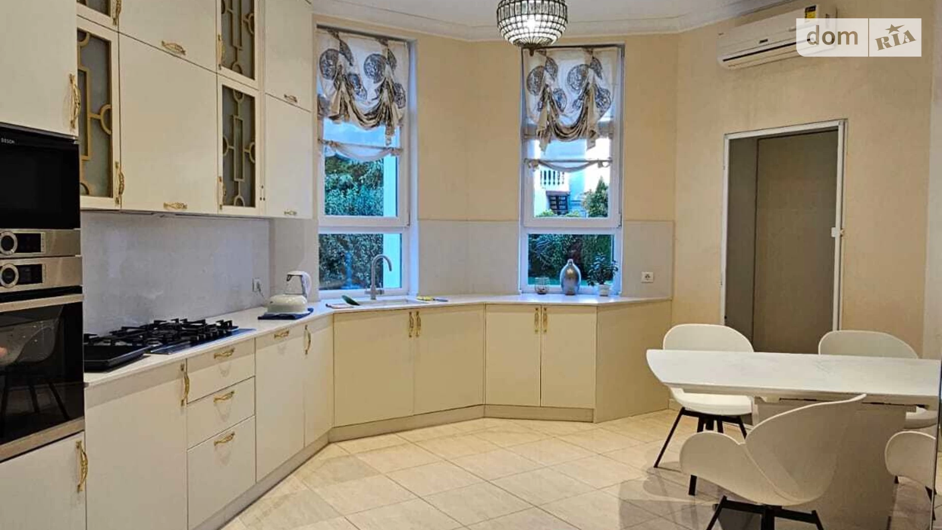 Продается дом на 2 этажа 240 кв. м с верандой, цена: 340000 $ - фото 2