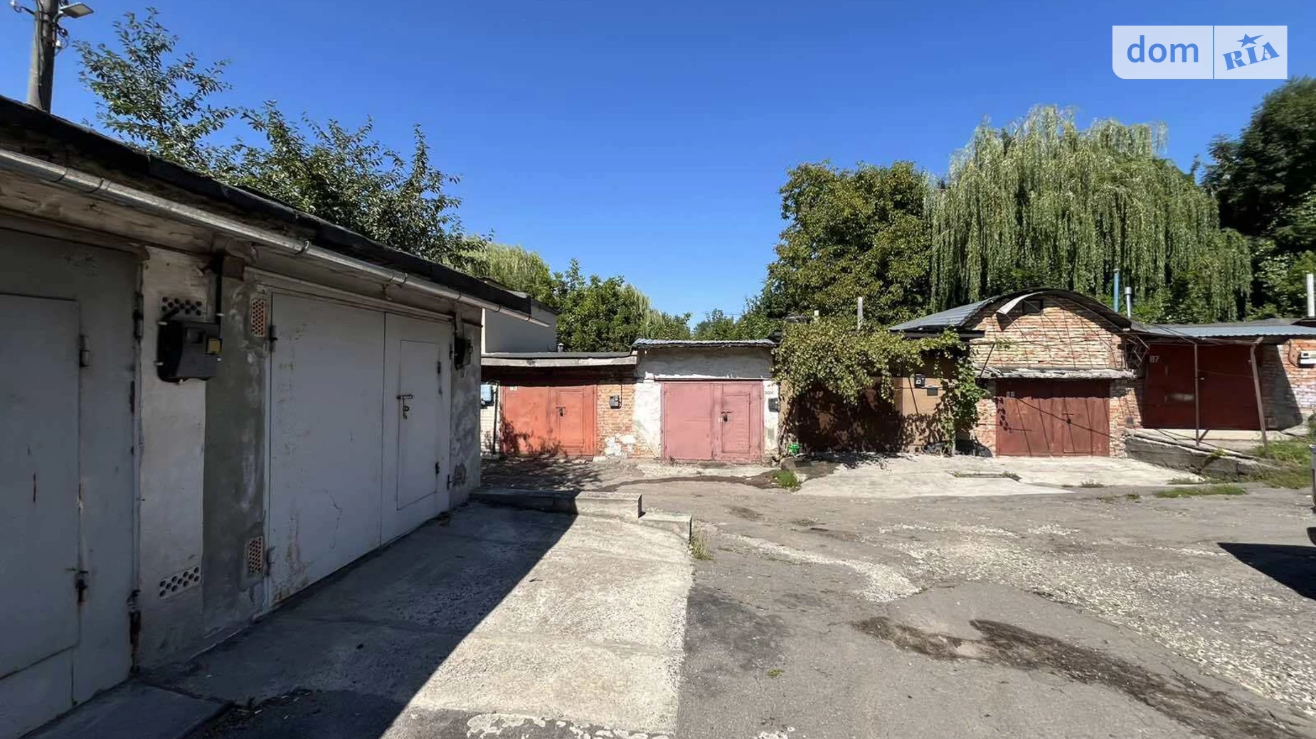 Продается отдельно стоящий гараж под легковое авто на 18.2 кв. м, цена: 9500 $ - фото 2