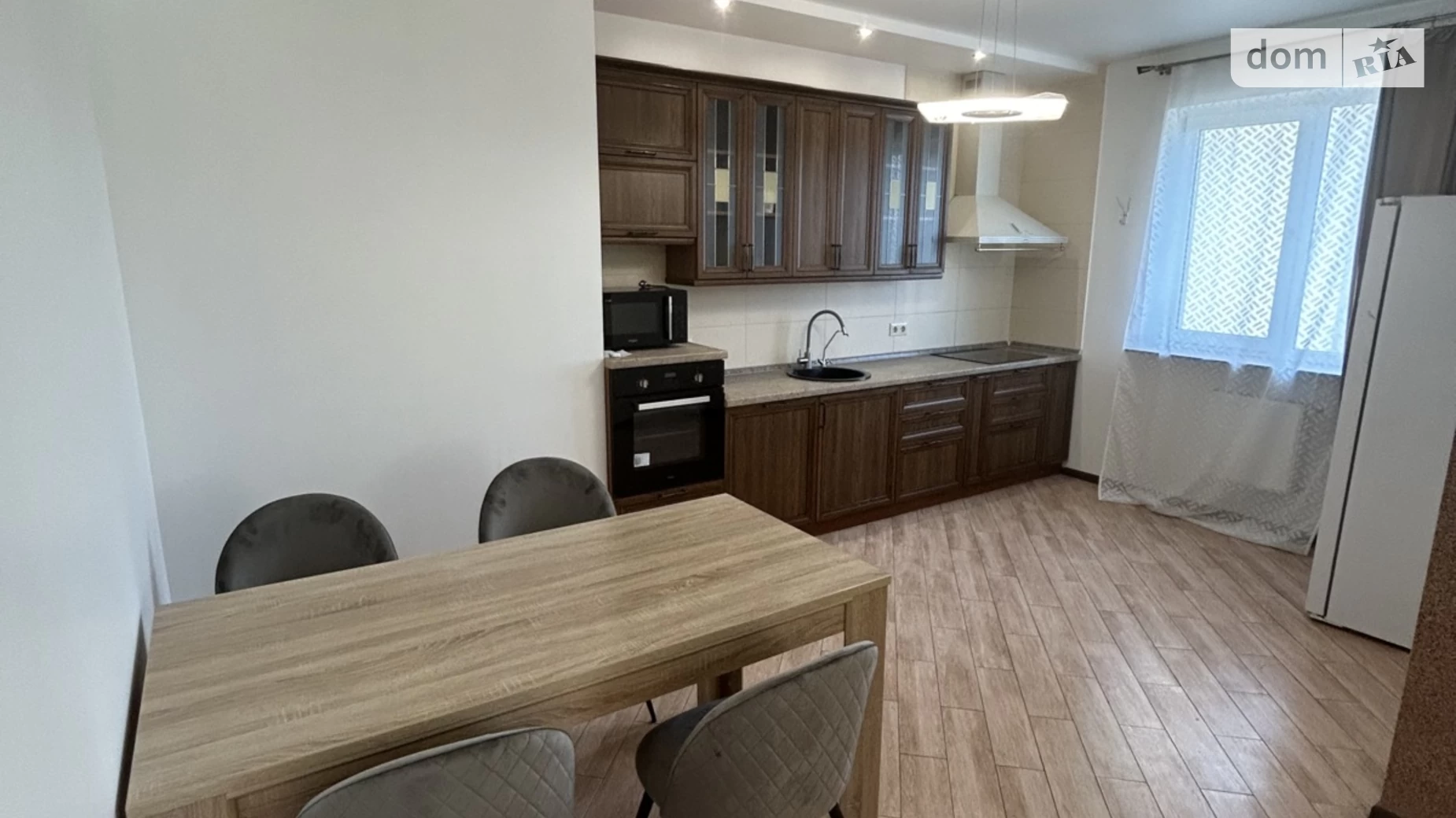 Продается 3-комнатная квартира 124 кв. м в Киеве, ул. Ованеса Туманяна, 15А - фото 3