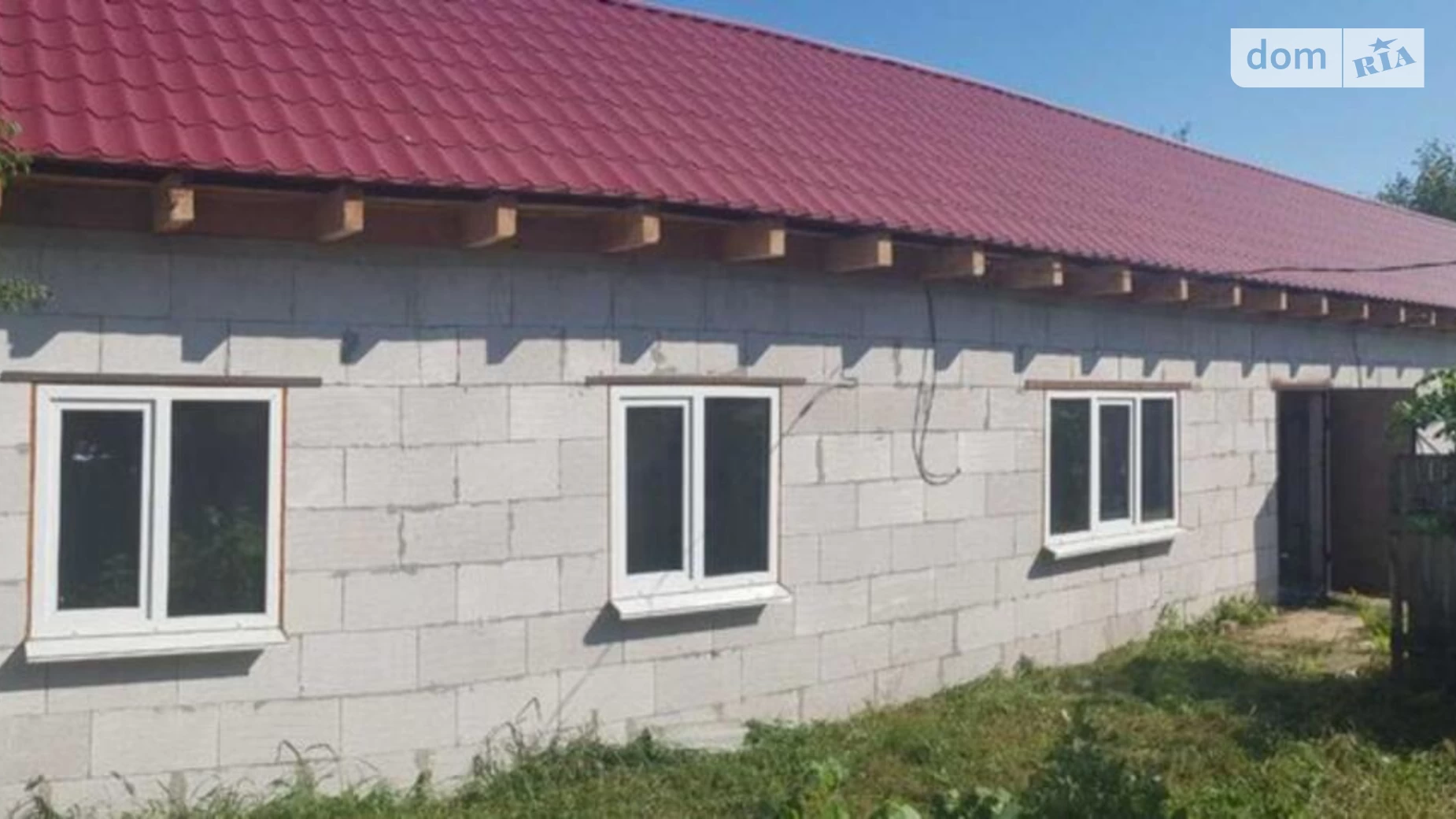 Продается одноэтажный дом 100 кв. м с беседкой, ул. Ватутина - фото 2
